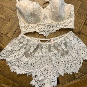 Victoria’s Secret Set
